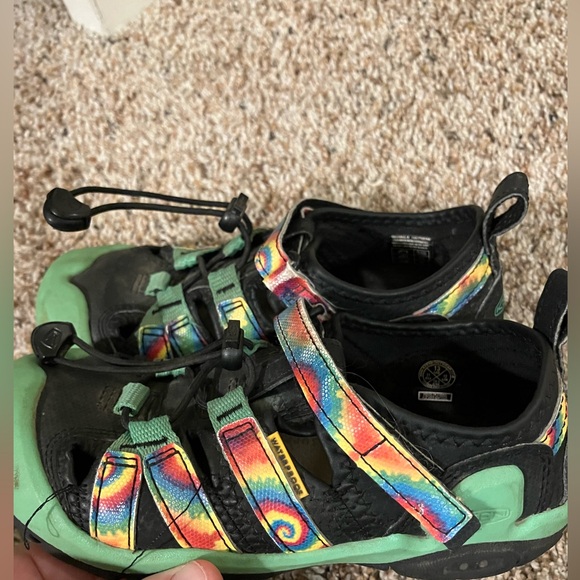 EUC boys green and tie dye Keen sandals - Picture 1 of 5